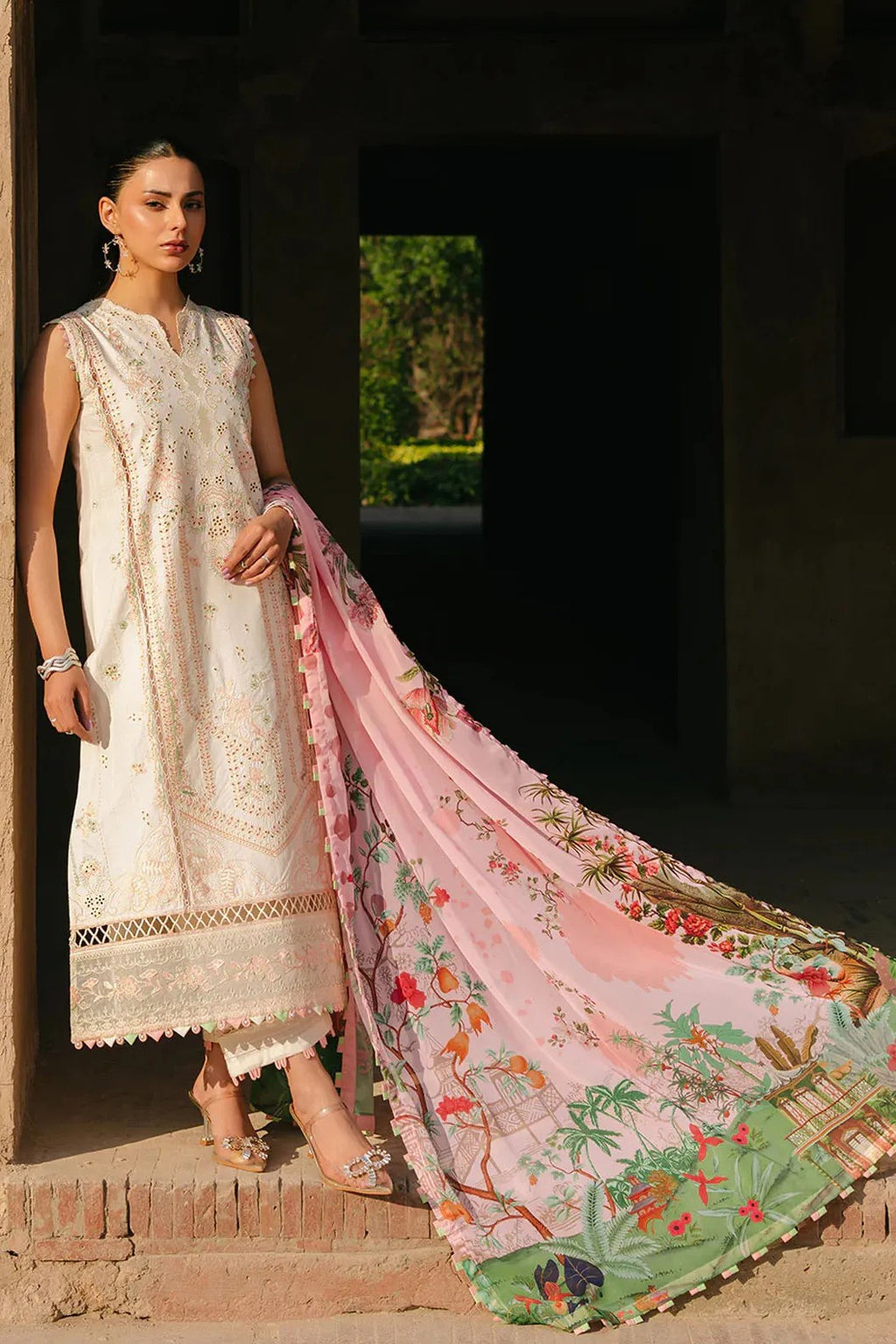Sarang Fiona 3 Piece Unstitched Lawn Embroidered Suit